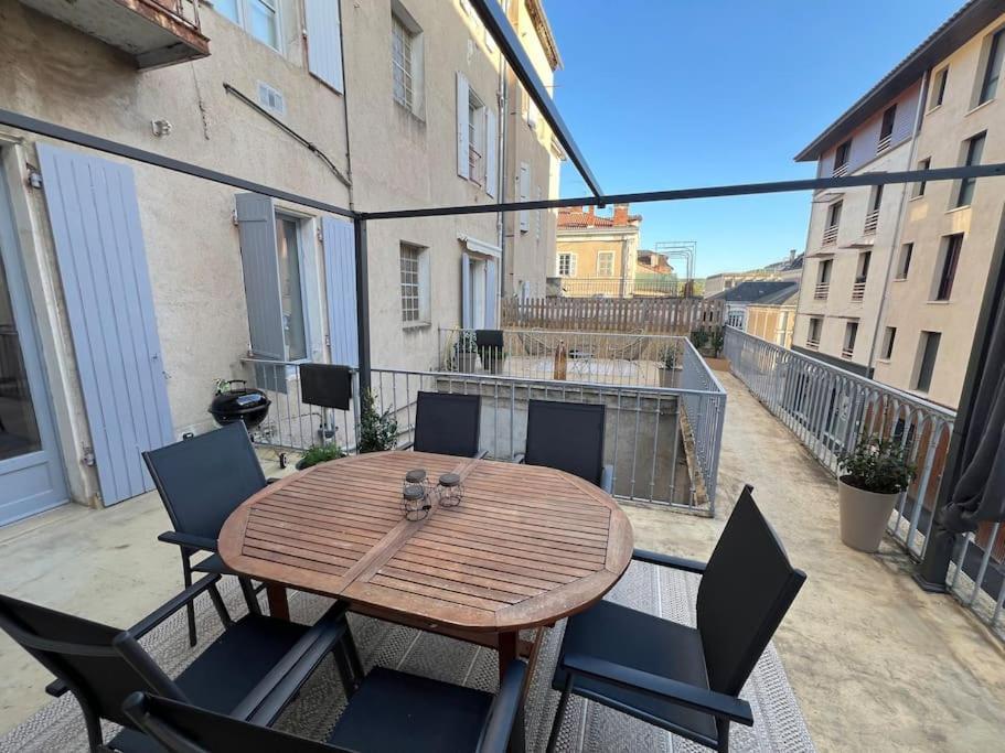 Coeur De Ville, Garage Prive Et Gratuit Avec Terrasse ! Каор Экстерьер фото